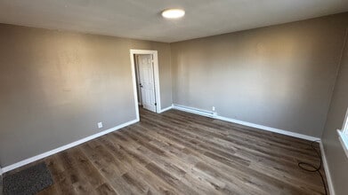 400 Emma Ave, Unit 2 in Dupo, IL - Building Photo - Building Photo