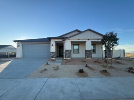 42965 56th St W in Lancaster, CA - Building Photo