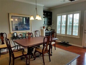 411 Maple Ridge Dr, Unit 1-1106 in Canonsburg, PA - Foto de edificio - Building Photo