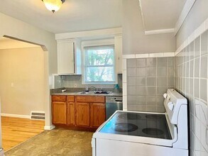 703 E 2nd St in Royal Oak, MI - Building Photo - Building Photo