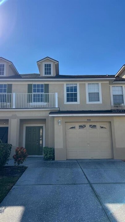 3210 Holderness Dr in Kissimmee, FL - Building Photo