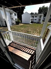 675 Corning Rd in Manchester, NH - Building Photo - Building Photo