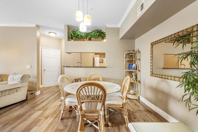 4411 Tuscany Way in Boynton Beach, FL - Foto de edificio - Building Photo