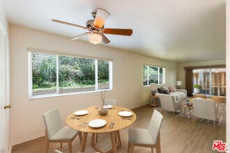 6732 Hillpark Dr in Los Angeles, CA - Building Photo - Building Photo
