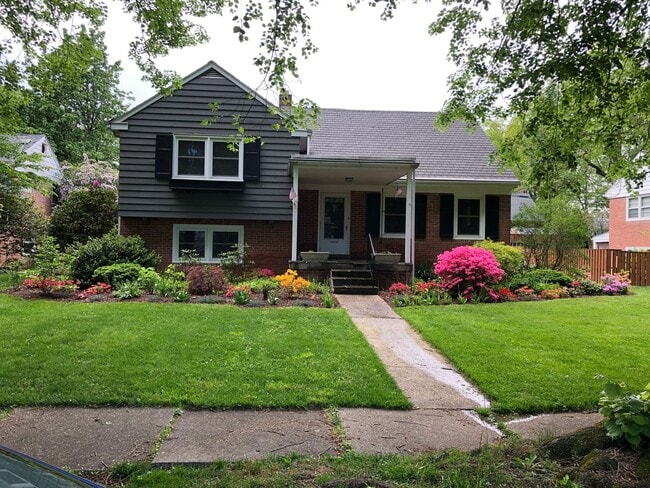 property at 1409 Dauphin Ave