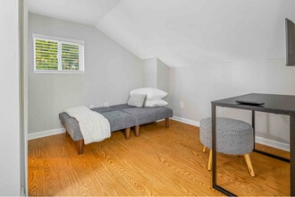 4305 S Shore Dr in Delavan, WI - Building Photo - Building Photo