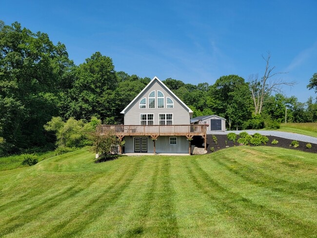459 Gates Rd in Hershey, PA - Building Photo - Building Photo