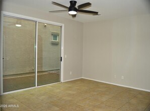 964 S Almira Ave in Gilbert, AZ - Building Photo - Building Photo