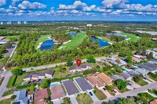 714 111th Ave N in Naples, FL - Building Photo