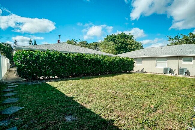 915 S N St in Lake Worth Beach, FL - Building Photo - Building Photo