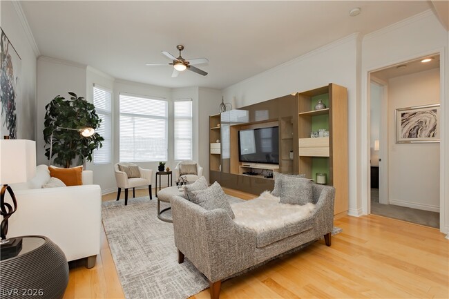 property at 2220 Village Walk Dr