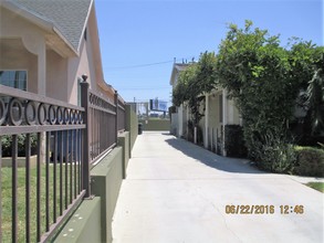 1434 S Mansfield Ave in Los Angeles, CA - Building Photo - Building Photo