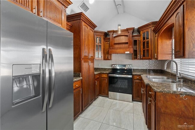 13 Dana Dr in Mission, TX - Building Photo - Building Photo