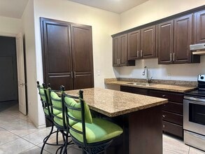 2110 Bermuda Dr in Laredo, TX - Building Photo - Building Photo