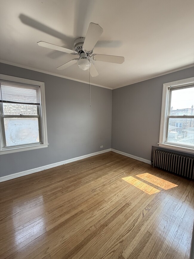 1633 Elmwood Ave in Berwyn, IL - Building Photo - Building Photo