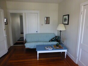 161 Nicoll St, Unit 3R in New Haven, CT - Building Photo - Building Photo