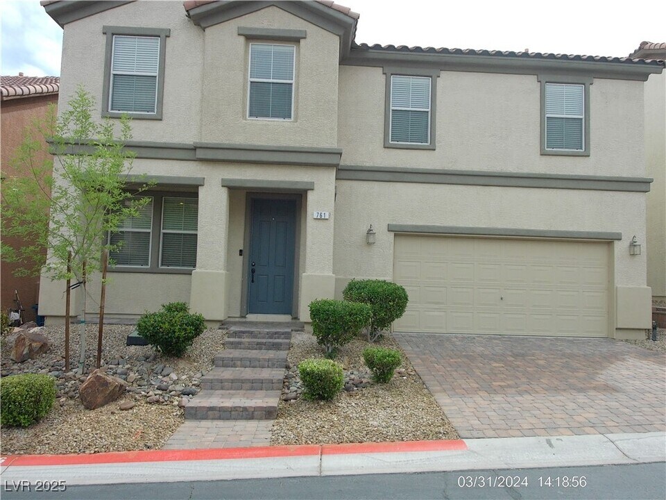 761 Neath Ave in Las Vegas, NV - Building Photo