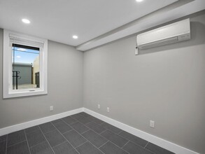 2517 Benning Rd NE in Washington, DC - Building Photo - Building Photo
