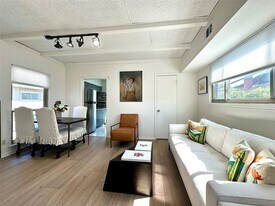 4723 Aftonshire Dr in Houston, TX - Building Photo