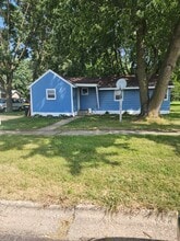 325 3rd Ave SW in Winnebago, MN - Building Photo - Building Photo