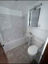 317 N High St, Unit 4 in New Lexington, OH - Building Photo - Building Photo