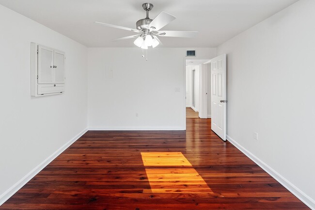 415 6th Ave N in Lake Worth Beach, FL - Building Photo - Building Photo