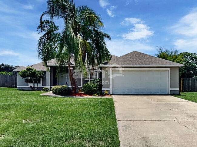 property at 10222 Summer Elm Ave
