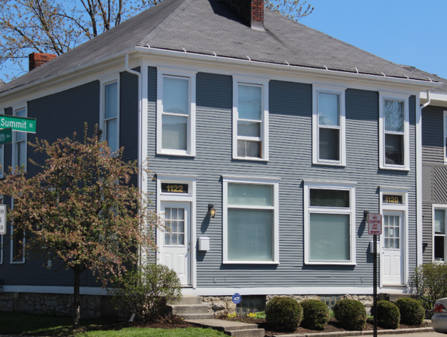 property at 1122 Summit St