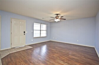 3014 S B St in Rogers, AR - Building Photo - Building Photo