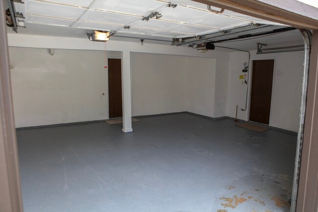 property at 5171 Green Trace Ln