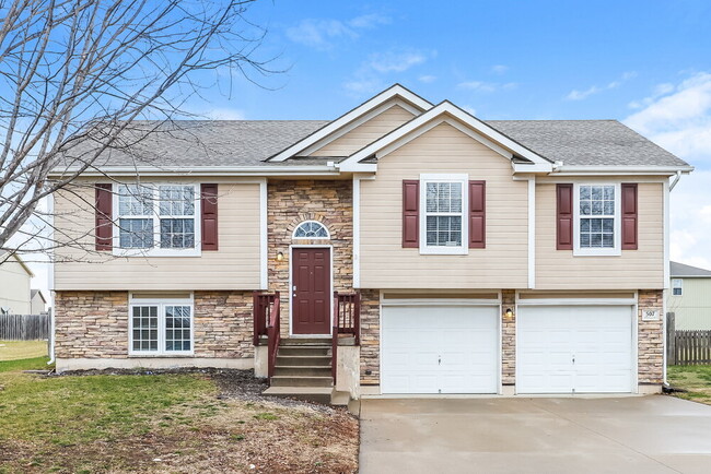 property at 507 Hibiscus Dr