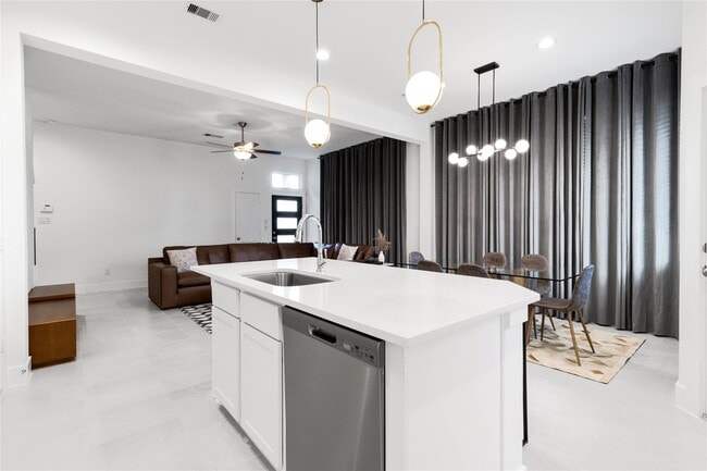 property at 21111 Rio San Jose Ct