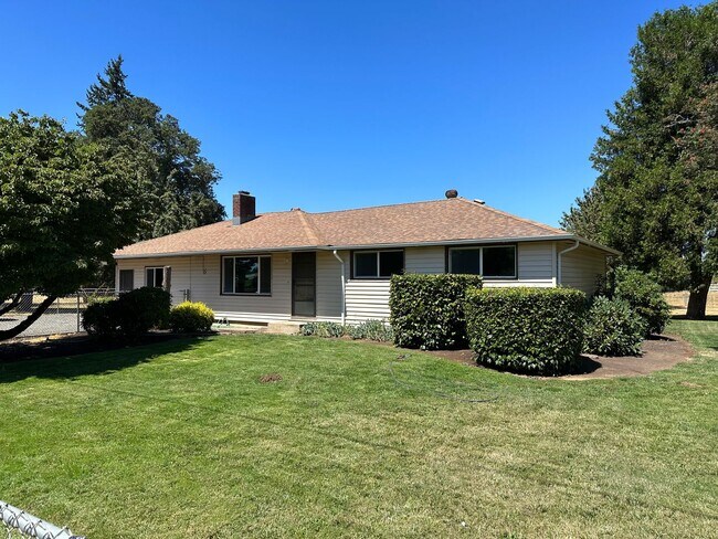 34607 Seavey Way in Eugene, OR - Building Photo - Building Photo