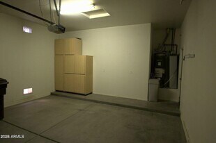 22074 N 104th Ln in Peoria, AZ - Building Photo