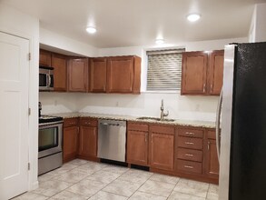 1007 W 29th St, Unit Basement in Cheyenne, WY - Building Photo - Building Photo