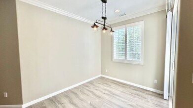 5095 Tranquil Way in Oceanside, CA - Building Photo - Building Photo