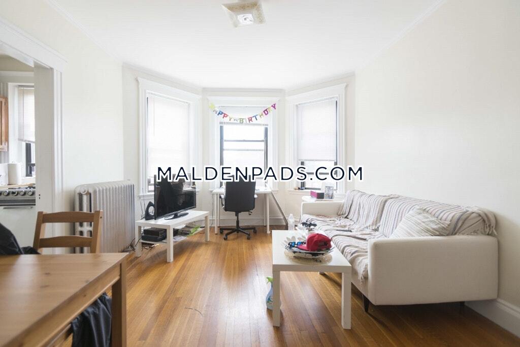 17-19 Washington St. in Malden, MA - Building Photo