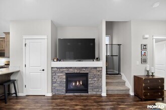 20748 Boulderfield Ave in Bend, OR - Foto de edificio - Building Photo