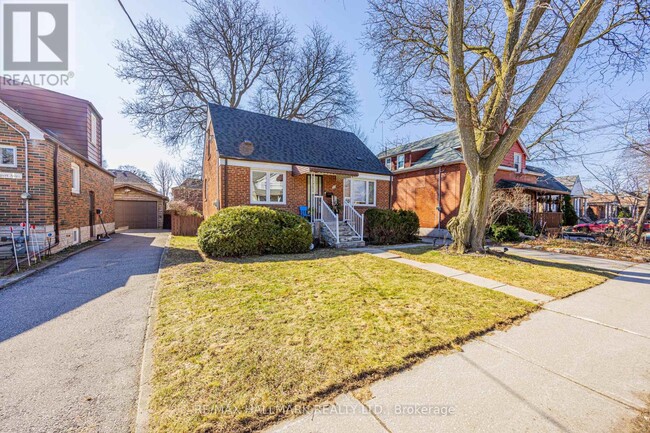 227 Bogert Ave