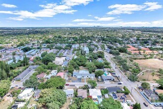 2415 Pierce St in Hollywood, FL - Building Photo - Building Photo