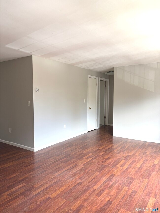 25 Grandview Dr in Farmington, CT - Building Photo - Building Photo