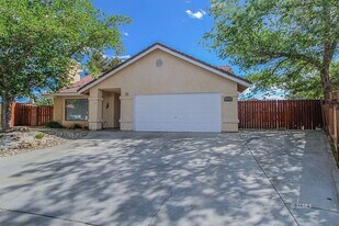 1232 Mandy Ct in Ridgecrest, CA - Building Photo
