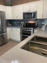 13585 Yellow Pine Dr in Huntley, IL - Building Photo - Building Photo