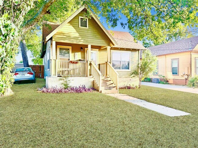 property at 1707 E 21st St