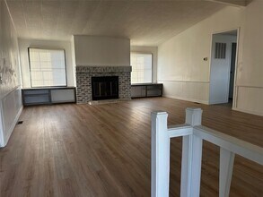 7433 Grubbs Rd in Aubrey, TX - Building Photo - Building Photo