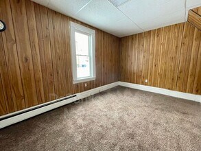 616 George St in Coraopolis, PA - Building Photo - Building Photo