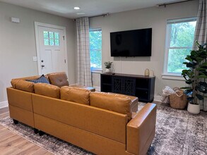 1249 Kinsmoor Ave in Fort Wayne, IN - Building Photo - Building Photo