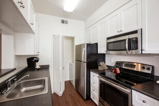 eaves Dublin in Dublin, CA - Building Photo