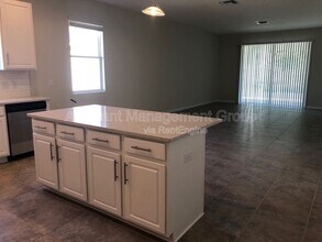 2715 Creekmore Ct in Kissimmee, FL - Building Photo - Building Photo