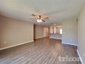 42 Rickenbacker Dr in Palm Coast, FL - Building Photo - Building Photo